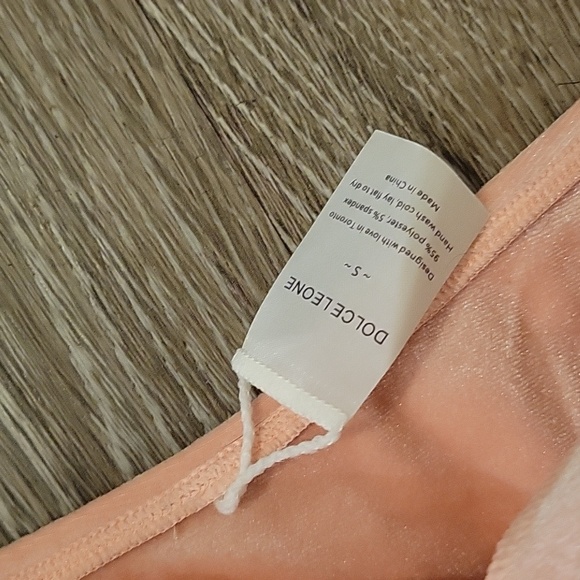 THE MINDY COVER-UP - ROSE - Picture 4 of 5